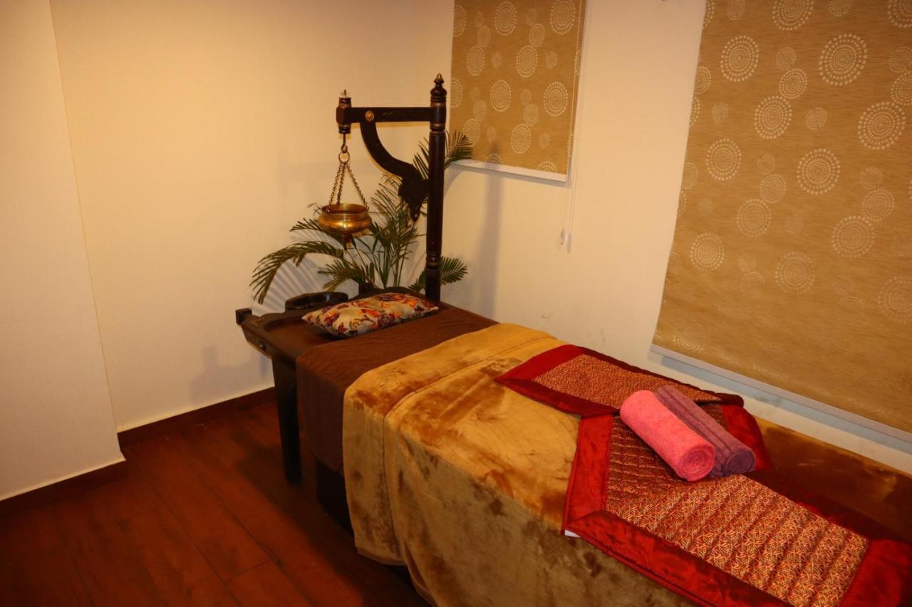 Anand Vardhan Resorts มะนาลี ภายนอก รูปภาพ
